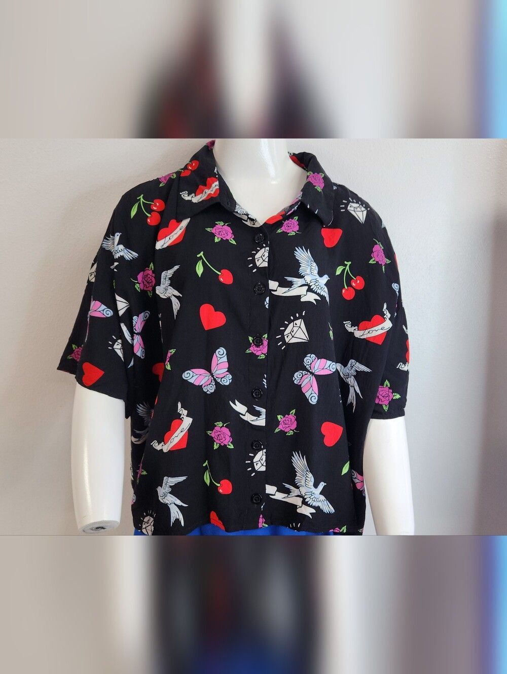 Forever 21+ Button-Down Camp Shirt Women's Plus 1X black tattoo print Rockabilly